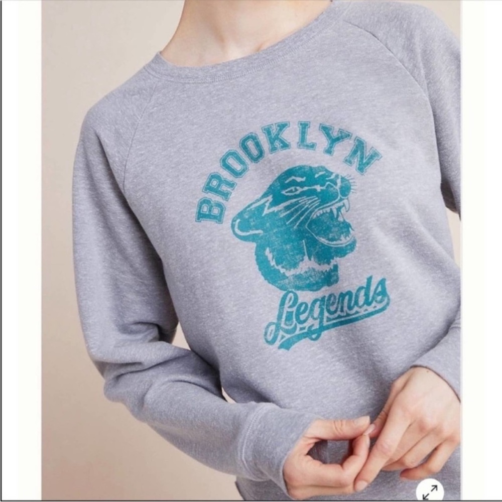 Anthropologie Brooklyn Tiger Legends Graphic Lightweight Sweatshirt